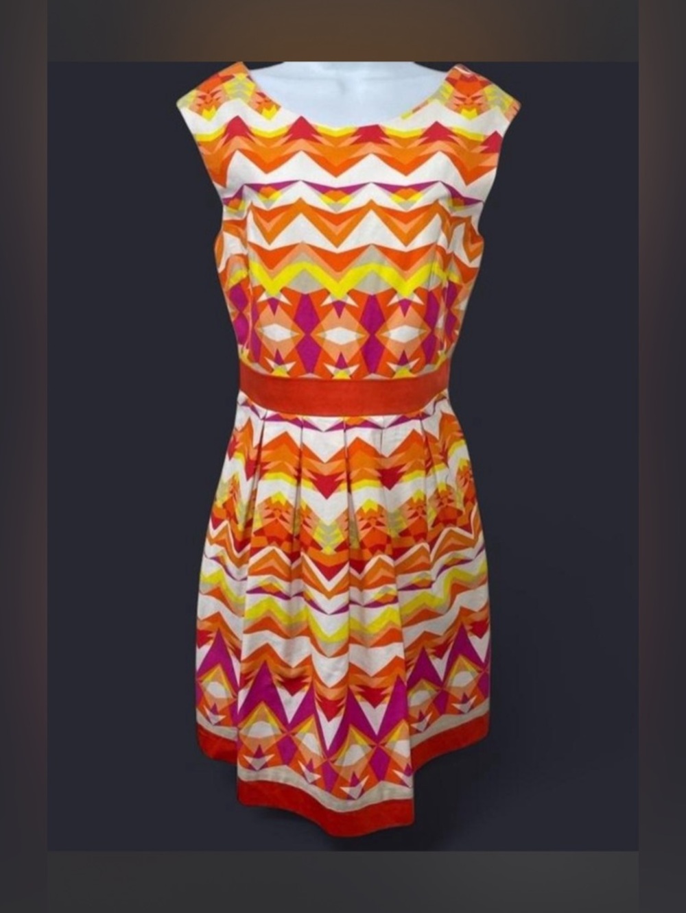 Sandra Darren Vibrant Patterned Dress-Size 10